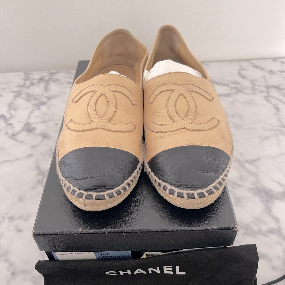Beige black Chanel original Espadrilles size 37 lamb skin leather